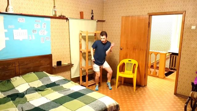 Я ПОЛНОСТЬЮ НЕВИДИМКА В СЕКРЕТНОМ ШКАФУ 24 ЧАСА ЧЕЛЛЕНДЖ И ПРАНК / ЗАЧЕМ ПАРЕНЬ ДЕЛАЕТ ЭТО ОДИН ДОМ смотреть онлайн