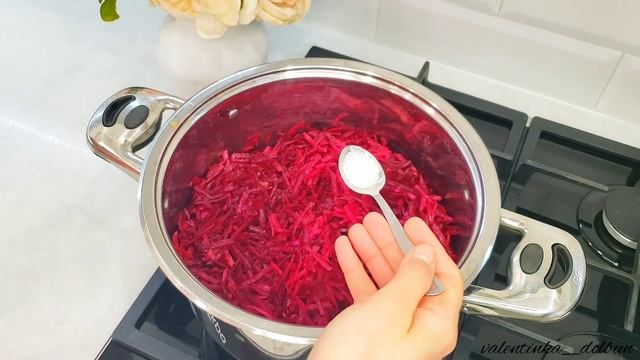 БОРЩЕВАЯ ЗАПРАВКА из свеклы на зиму!!! УДАЧНЫЙ РЕЦЕПТ смотреть онлайн