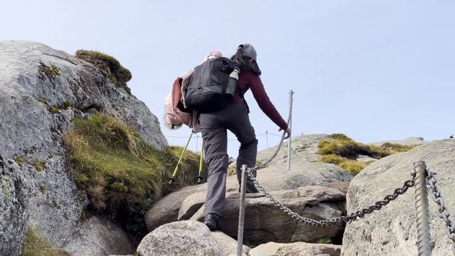 Edge of Fear: Conquering Kjeragbolten's Edge | Norway | 2023 | 4K | Episode 03 смотреть онлайн