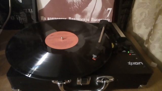 На концертах Владимира Высоцкого 7 серебряные струны смотреть онлайн