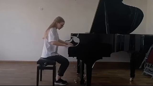 И. С. Бах. Двухголосная инвенция ми мажор. смотреть онлайн