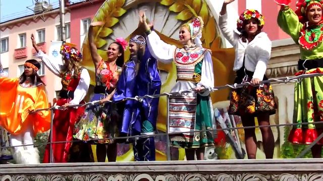 У НАС В НОРИЛЬСКЕ смотреть онлайн