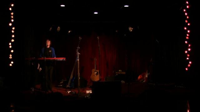 United Tour - Eumundi - Tara Simmons - Meet In The Middle смотреть онлайн