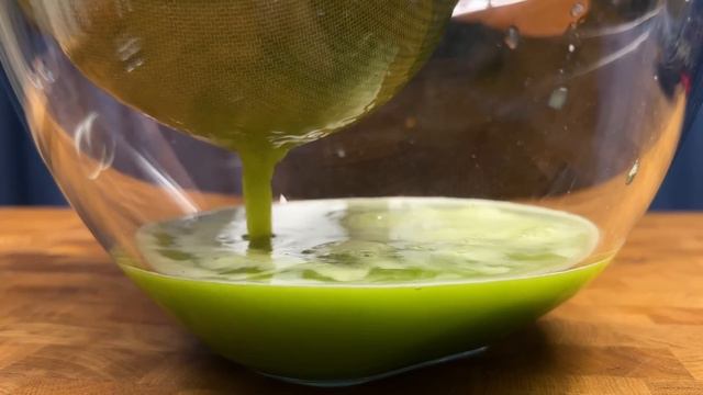 Sie ist 107 Jahre alt! Sie trinkt es jeden Tag und altert nicht 🤩 Anti Aging Vorteile смотреть онлайн