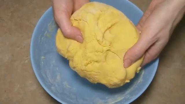 Мягкое КУКУРУЗНОЕ ПЕЧЕНЬЕ без масла | Простой рецепт печенья из кукурузной муки | Tasty Land смотреть онлайн