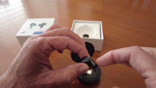 LG Tone Free FP9 Wireless Earbuds Review | Active Noise Cancelling True Wireless Bluetooth Earbuds смотреть онлайн