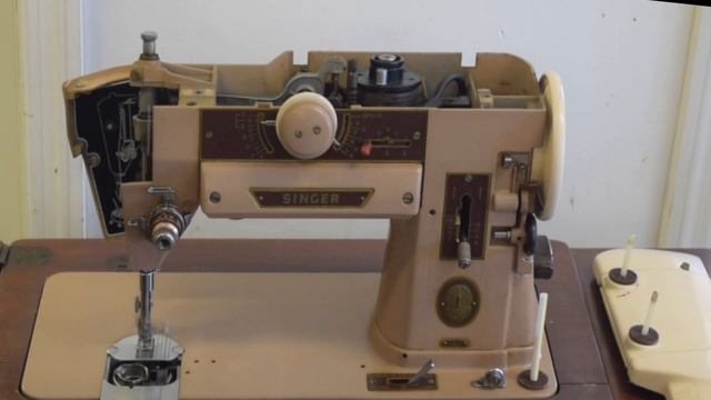"Unboxing" A Vintage Sewing Machine; Part 2 смотреть онлайн