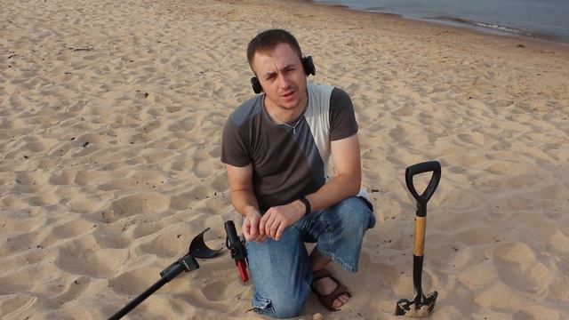 Поиск монет с DEUS XP и Whites Treasure Pro на пляже. Возвращение Кузи! / XP DEUS on the BEACH! смотреть онлайн