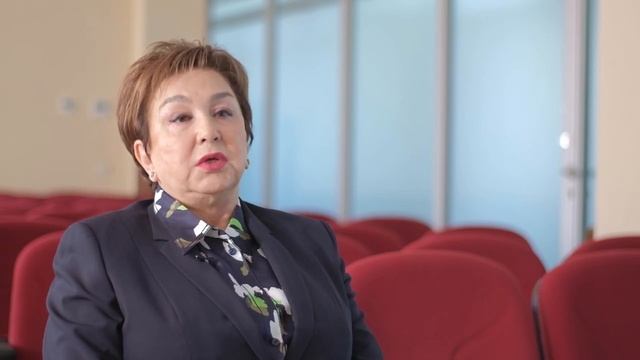 Məleykə Abbaszadə: "Marina Svetayeva mənə çox təsir göstərib" смотреть онлайн