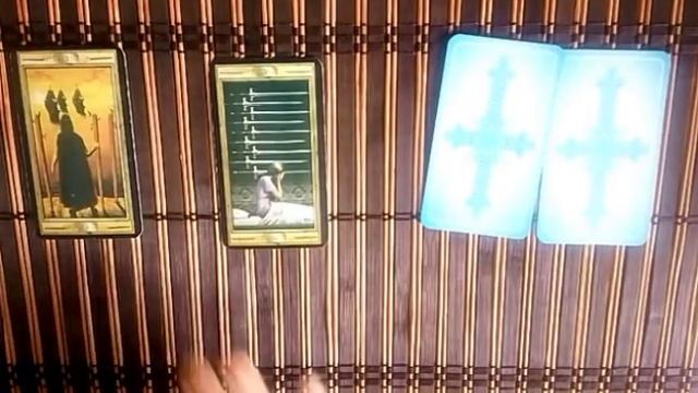 Вспоминал ли он сегодня обо мне?
Гадание онлайн.
Wahrsagen  Auf Liebe.
Fortunetelling On-line Love