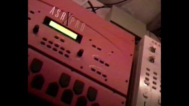 deep house jam (with a bad sequencer) - ASR-X Pro смотреть онлайн