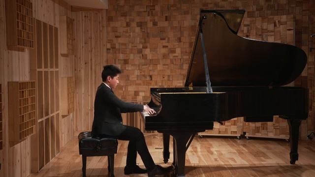 Kevin Xu Chopin Valse Op 64 No 2; Chopin Grand Valse Brillante Op 18 смотреть онлайн
