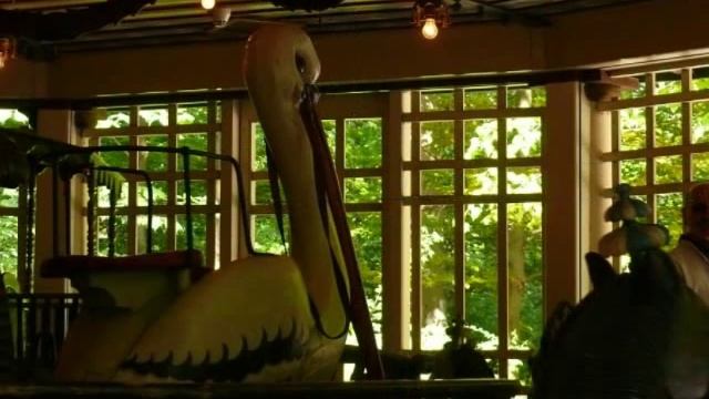 Old Carousel in "Englischer Garten", Munich смотреть онлайн