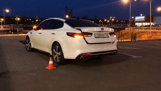 Открытие багажника Kia Optima смотреть онлайн