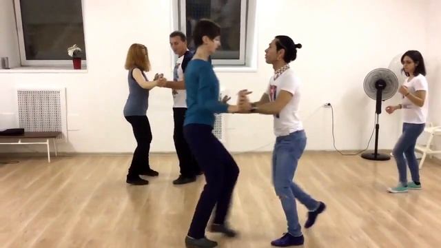 Продолжающая группа по бачате в Школе танцев Чино - Jhonny Rijo "Soñe Contigo" смотреть онлайн