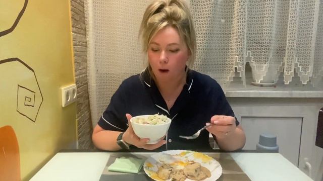 Мукбанг. ПП котлеты и необычная скумбрия.