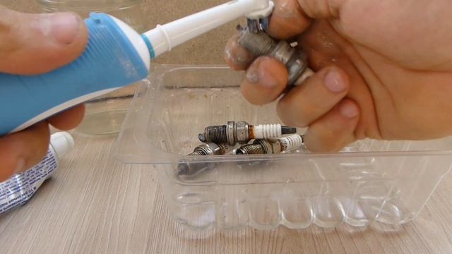 Colgate против чёрного налета на свечах зажигания!