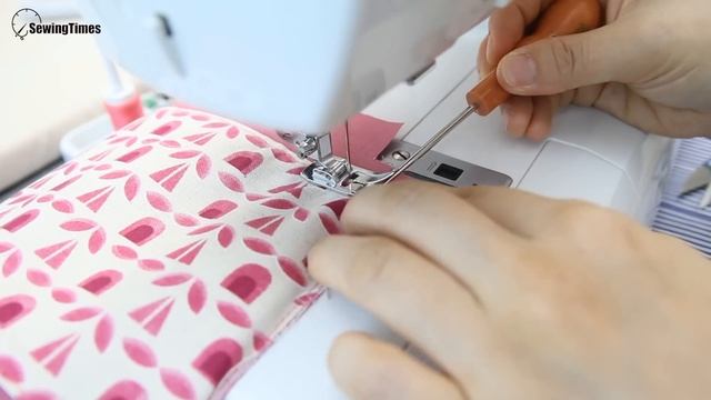 DIY Crossbody Bag With Zipper | How To Make A Small Shoulder Bag With Pockets [sewingtimes]