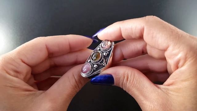 Кольцо турмалины серебряное широкое розовое разноцветное натуральные камни смотреть онлайн
