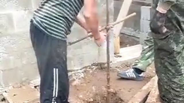 Бурильщик и помощники бурильщика скважин на воду преметивным способом 2-я часть.