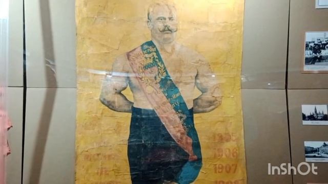 Счастливы в Ейске. 20 октября - погода одно наслаждение. В парке... смотреть онлайн