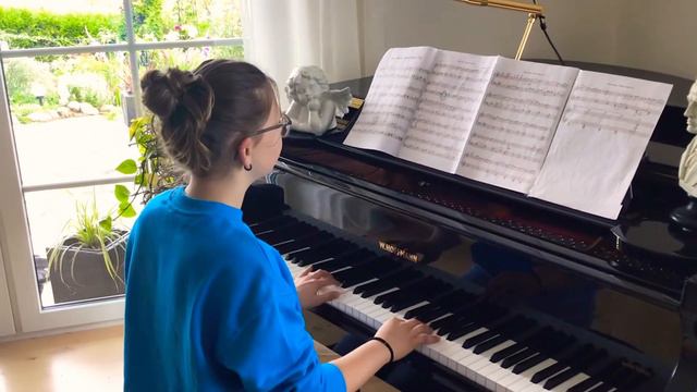 Disney Pixar‘s Up. Erika смотреть онлайн