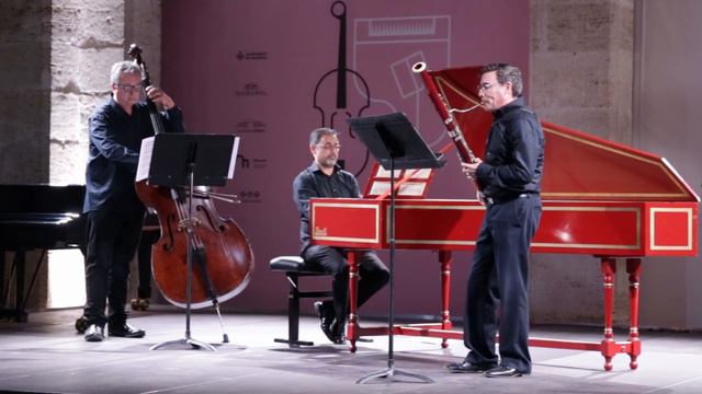 Sonata para Fagot y Bajo Continuo en Fa menor Telemann Salvador Sanchis FAGOT смотреть онлайн