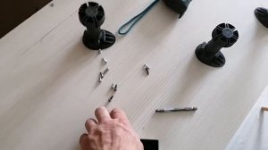 Кухонный шкаф установка ножек