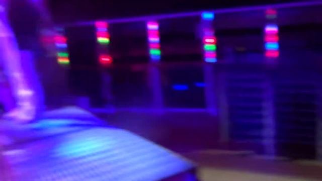 Одна Из ,,Лучших Дискотек,, которые мы имели в круизах. смотреть онлайн