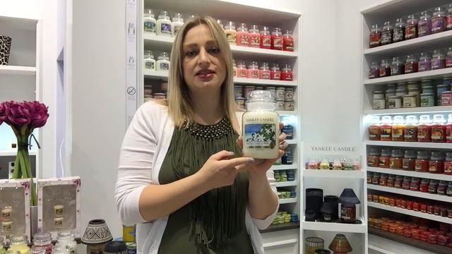 Yankee Candle Tahitian Tiare Flower Large Jar Candle Review смотреть онлайн