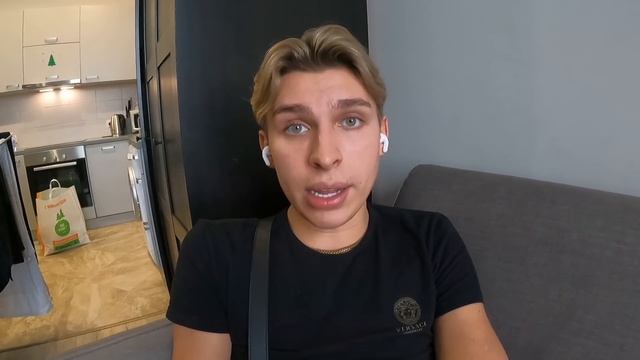ПЛАЧУ..НЕ ЗНАЮ ЧТО ДЕЛАТЬ.. смотреть онлайн