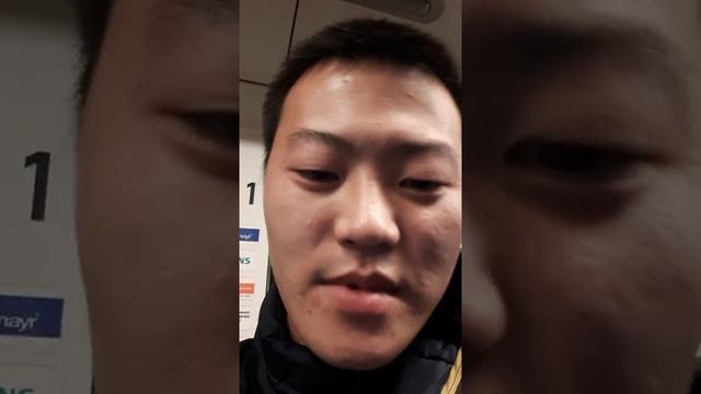 VLOG: В аэропорту Шереметьево на электричке добираемся до 2 терминала вылет в Южную Корею смотреть онлайн