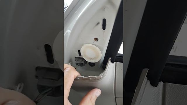 Como poner espejo en una 2011 Ford ESCAPE смотреть онлайн
