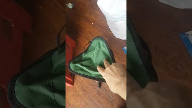 Cheapskate Product Review #3 Groovy Fanny Pack! смотреть онлайн