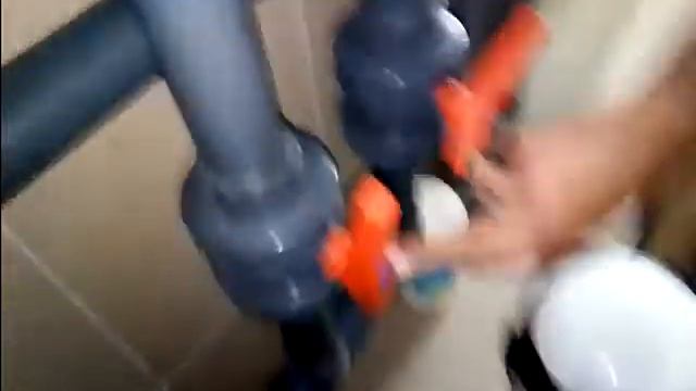 Промывка песка под сауной смотреть онлайн