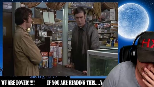 Monty Python: The Dead Parrot Reaction! смотреть онлайн