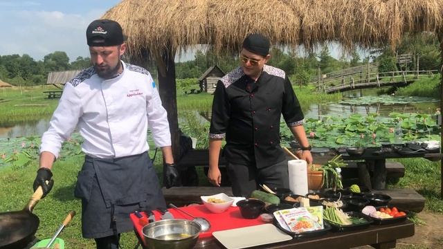 Chang Noi - лапша Пад Тай Гай, рецепт ! смотреть онлайн