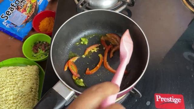 Seafood Party Ramen | Samyang Seafood Noodle Recipe