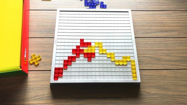 Blokus. Краткий обзор настольной игры. 4K. смотреть онлайн