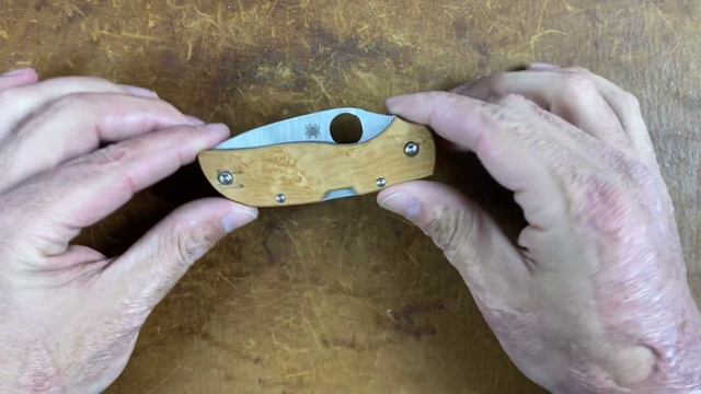 Unboxing a Brand New Spyderco EDC Knife and a Benchmade / I need your opinion! #EDC #knife смотреть онлайн