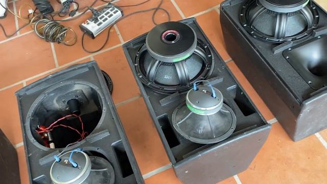 chi tiết báo giá loa TB mỹ. model tk-9012 tk-8012. QS12n. minh vũ 0976658815 смотреть онлайн