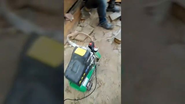 Прокачка скважины компрессором 24 метра 63 пластиковая труба.республика Татарстан Казань 8903344532 смотреть онлайн