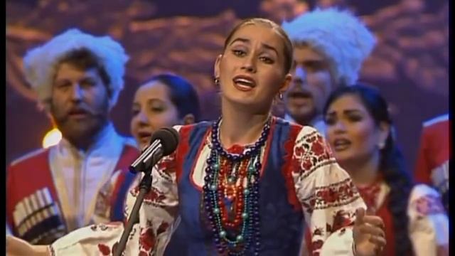 Кубанський козачий хор - Сонце низенько, вечiр близенько смотреть онлайн