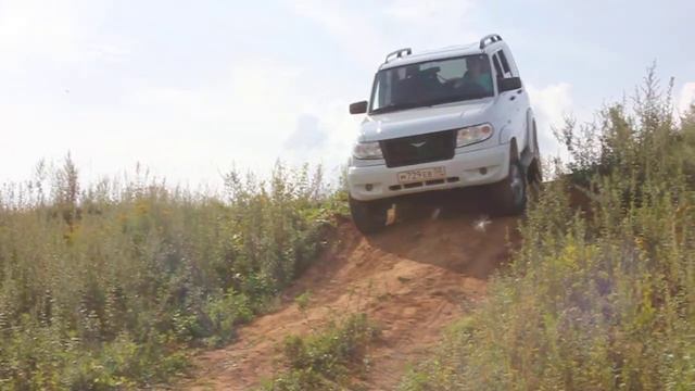 УАЗ Патриот Карьер 01 смотреть онлайн