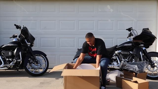 The Best Deal on Tour Packs and Extended Saddle Bags for my 2023 Harley-Davidson Road Glide смотреть онлайн