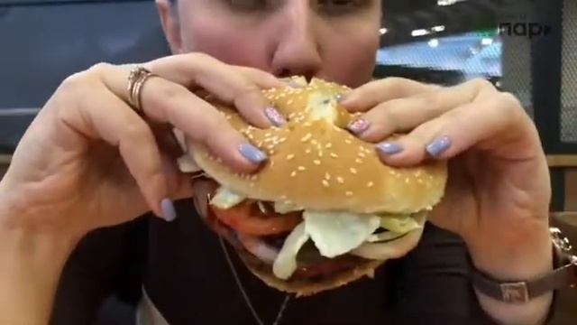 ОТКРЫТИЕ БУРГЕР КИНГ смотреть онлайн