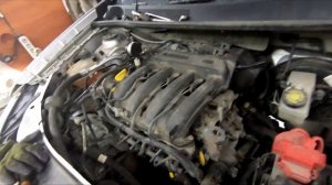 Рено Сандеро Степвей. Замена помпы и ремня ГРМ К4М.