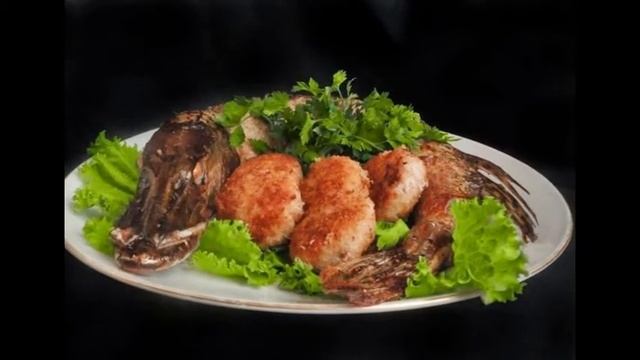 Щука фаршированная рыбно-свиным фаршем , пошаговый рецепт приготовления смотреть онлайн