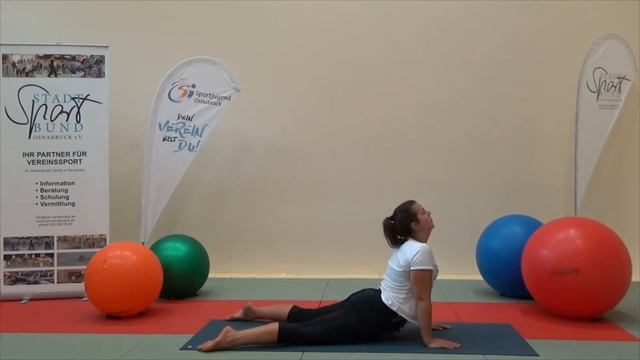 YOGA HATHA - Sonnengrüße in den Ferien смотреть онлайн