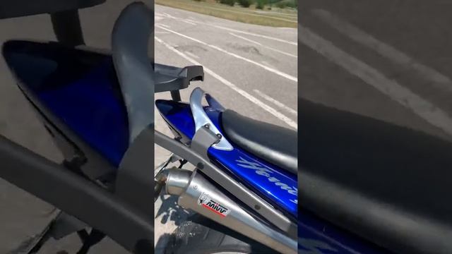Honda Hornet 900 sound смотреть онлайн